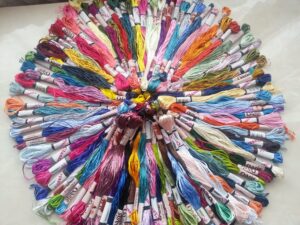 100 Hand Embroidery Silk/Rayon Stranded Skeins Thread Set – Vibrant Colors for Needlework & Crafting
